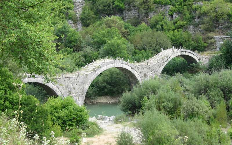 Sexygossip: Ζαγοροχώρια & Ήπειρος Tours